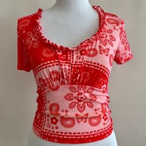 Lisa Says Gah mesh top ❤️